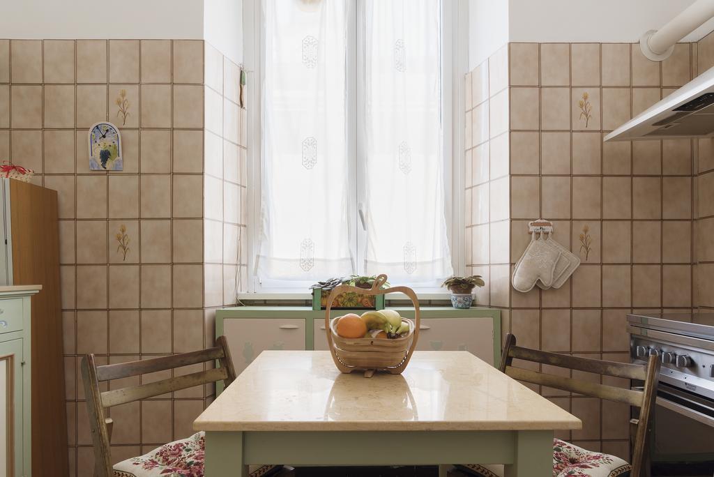 Flower'S Market Apartment - Charme Holidays Rome Luaran gambar