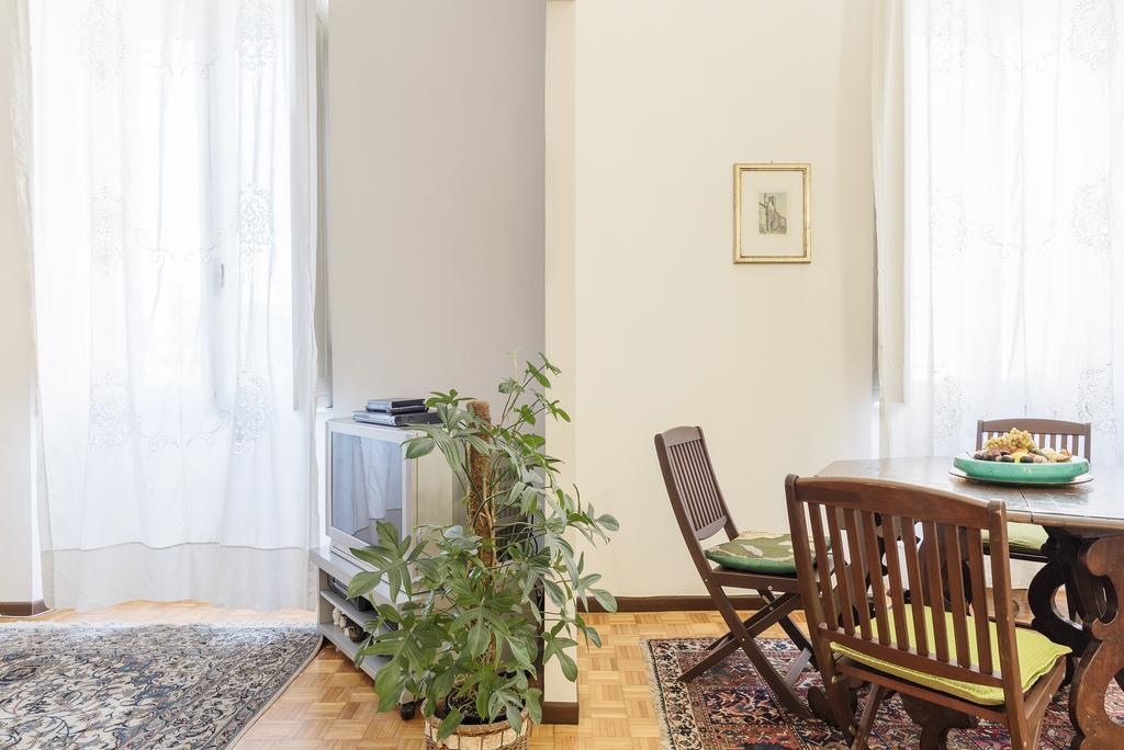Flower'S Market Apartment - Charme Holidays Rome Luaran gambar